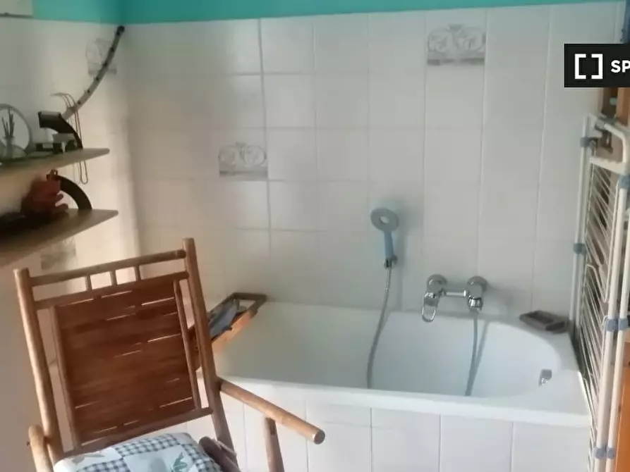 Immagine 8 di Camera condivisa in affitto  in Via Domodossola a Torino