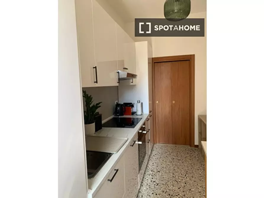 Immagine 3 di Appartamento in affitto  in Via Lodovico Il Moro a Milano