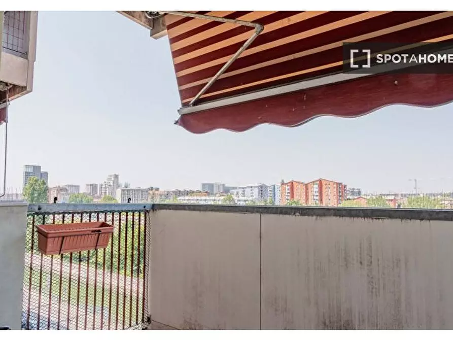 Immagine 7 di Camera condivisa in affitto  in Via Lodovico Il Moro a Milano