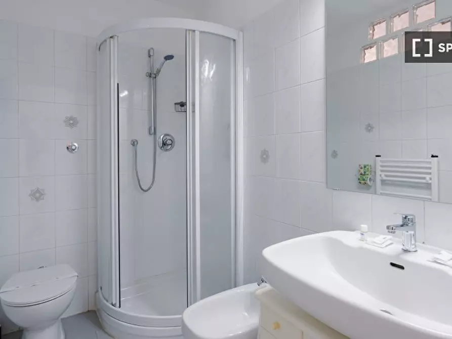 Immagine 2 di Ufficio in affitto  in Via Villani a Firenze