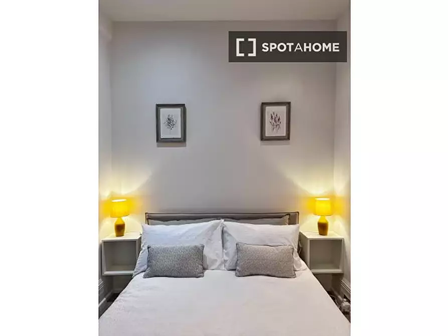 Immagine 13 di Appartamento in affitto  in Daleham Gardens a Camden Town