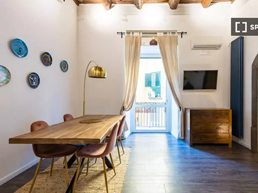 Immagine 14 di Appartamento in affitto  in Via Sant'Arpino a Chiaia a Napoli