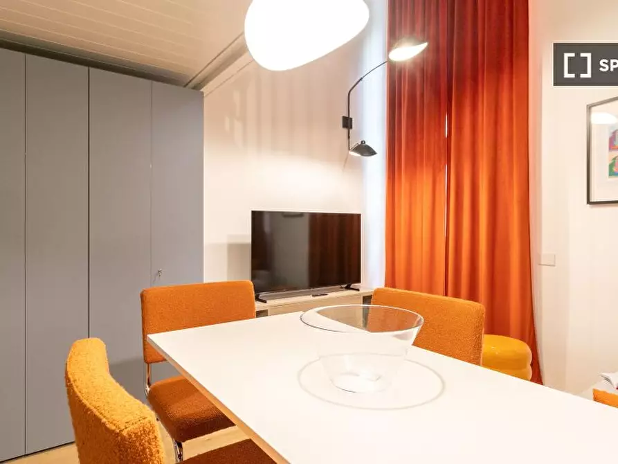 Immagine 4 di Ufficio in affitto  in Via Borromei a Milano