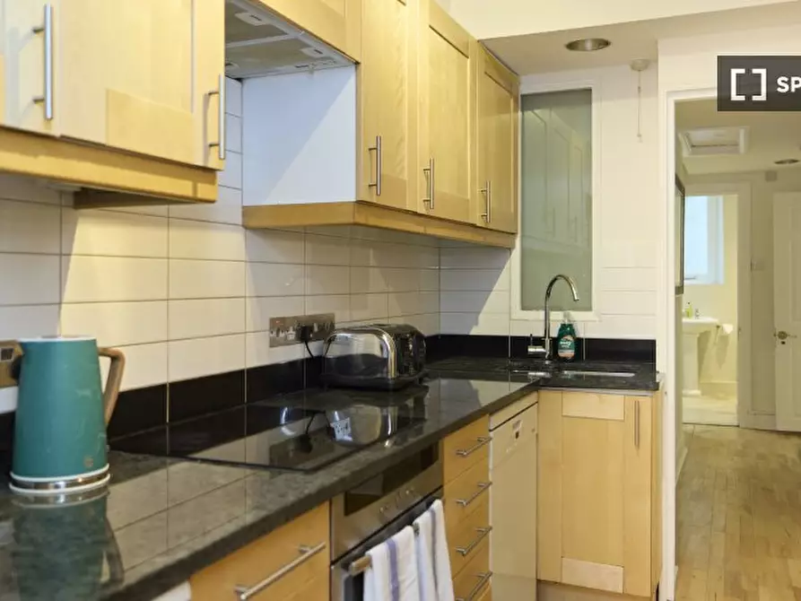 Immagine 6 di Appartamento in affitto  in Albion St a Paddington