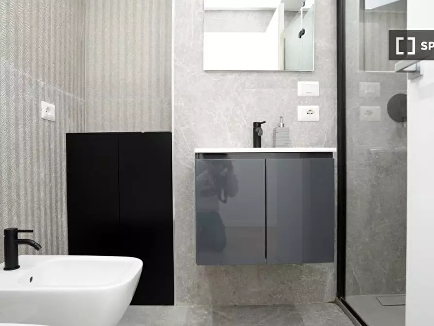 Immagine 18 di Appartamento in affitto  in Via Correggio a Milano