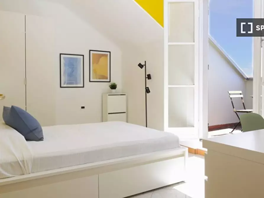 Immagine 9 di Camera condivisa in affitto  in Via Vigevano a Milano