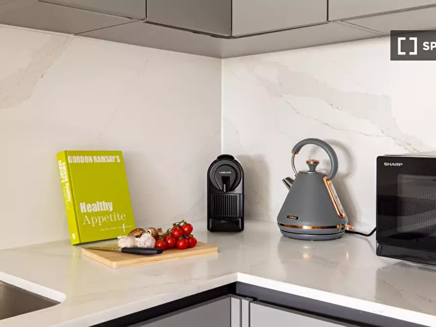 Immagine 6 di Appartamento in affitto  in Harlequin Ave a Hounslow