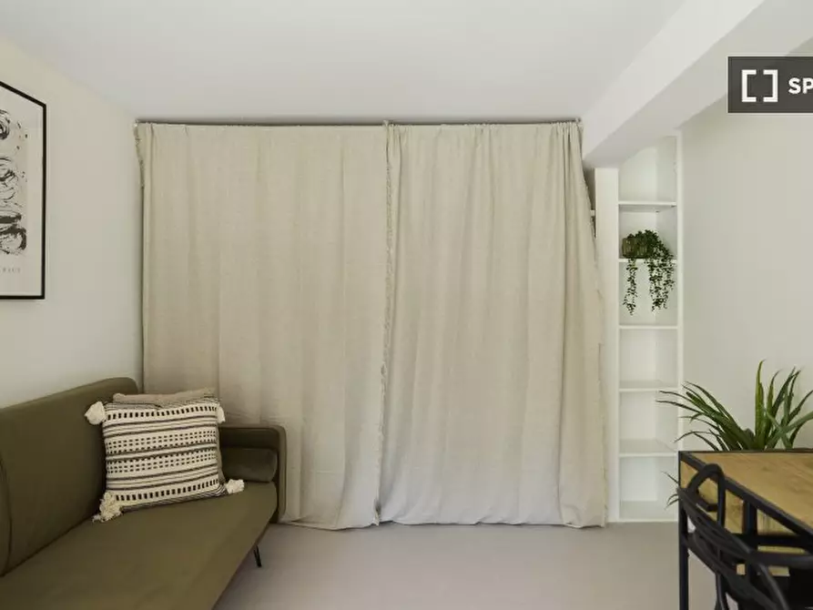 Immagine 18 di Appartamento in affitto  in Cormont Road a Camberwell