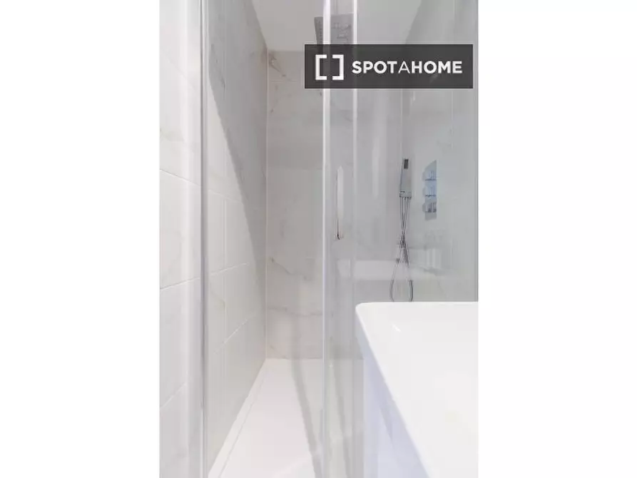 Immagine 13 di Appartamento in affitto  in -25 Nassau St a Paddington