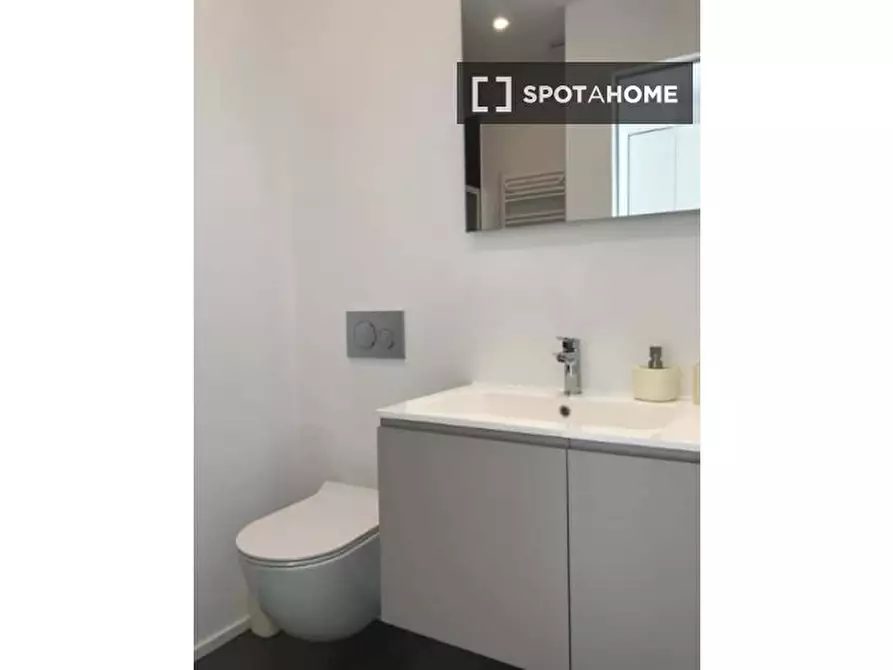 Immagine 9 di Ufficio in affitto  in Via Legnano a Milano