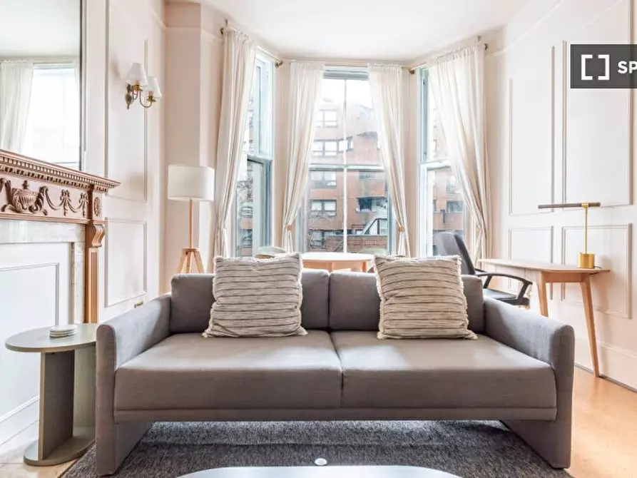 Immagine 2 di Appartamento in affitto  in Edith Grove a Kensington
