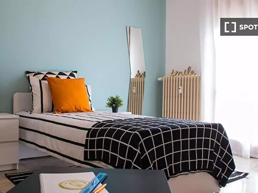 Immagine 12 di Camera condivisa in affitto  in Bligny a Brescia