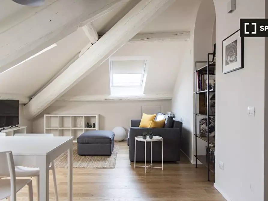 Immagine 1 di Appartamento in affitto  in Via Quintino Sella a Milano