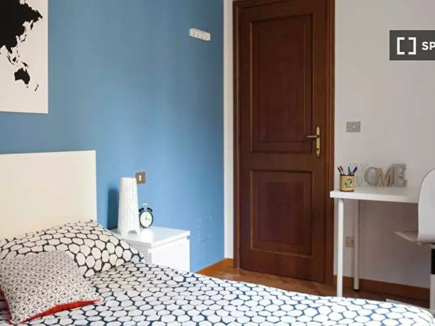 Immagine 4 di Camera condivisa in affitto  in Via Marsala a Bologna