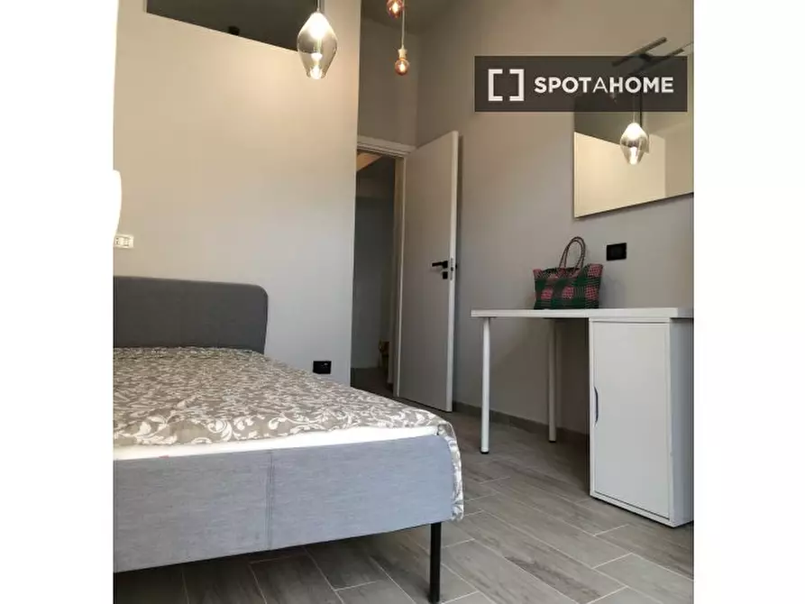 Immagine 17 di Appartamento in affitto  in Via Giovita Scalvini a Milano
