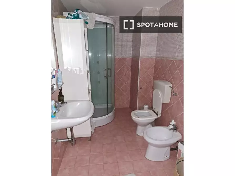 Immagine 8 di Camera condivisa in affitto  in Via Antonio Aldini a Milano