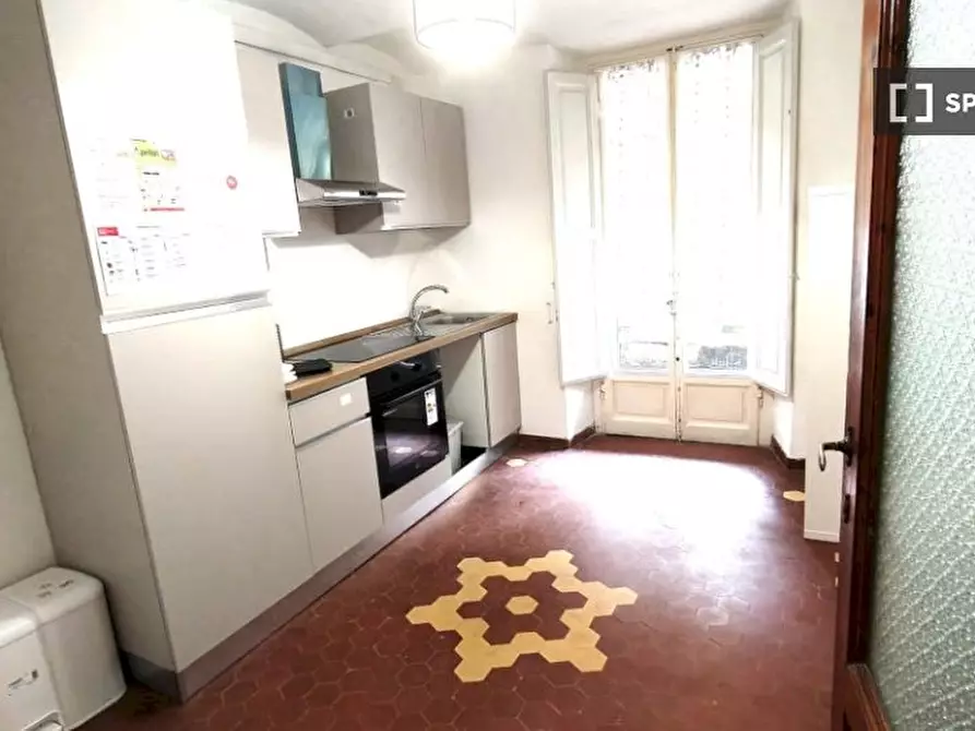 Immagine 9 di Camera condivisa in affitto  in Via Aurelio Saffi a Firenze