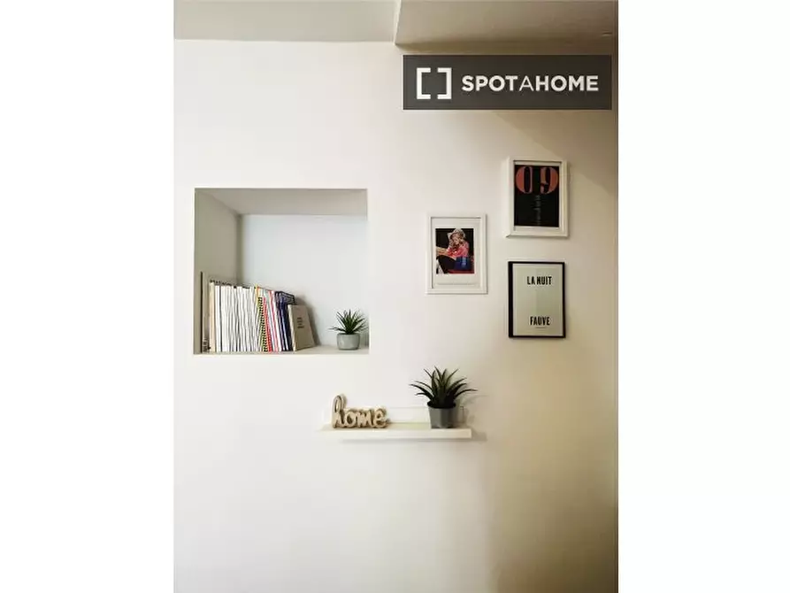 Immagine 2 di Appartamento in affitto  in Via Passo Buole a Milano