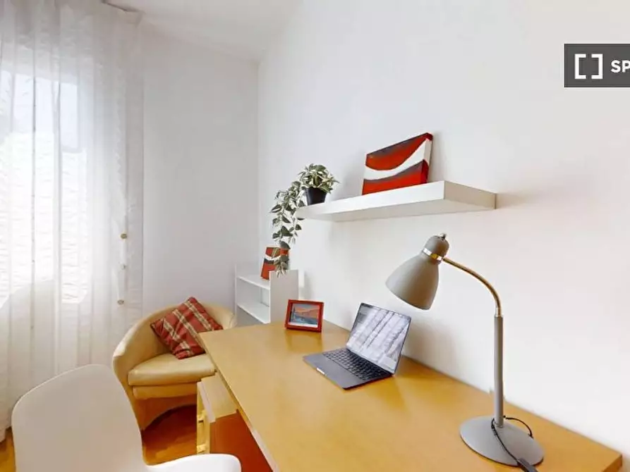 Immagine 2 di Camera condivisa in affitto  in VIA Tirana a Padova