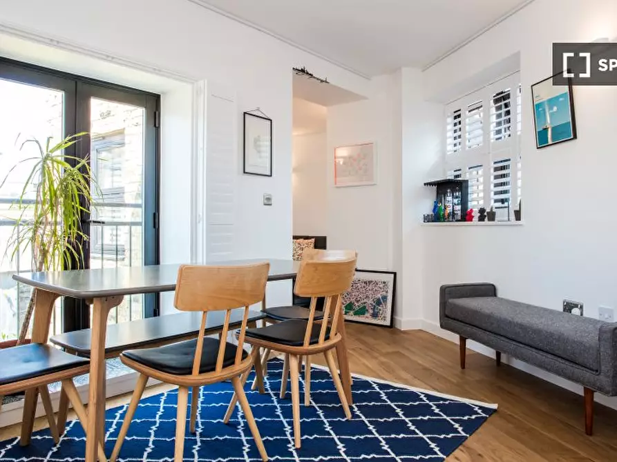 Immagine 10 di Appartamento in affitto  in Flat Triangle Court a Camberwell