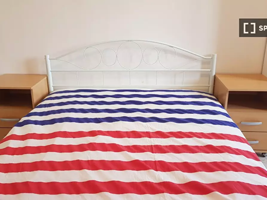 Immagine 1 di Camera condivisa in affitto  in Via Sant'Ambrogio a Torino