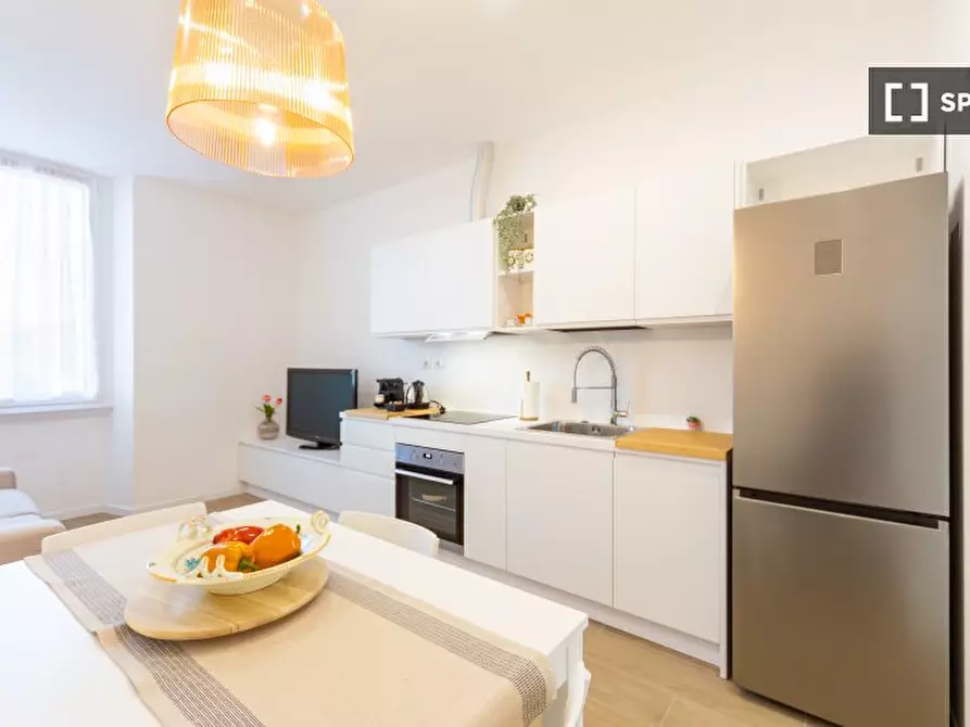 Immagine 2 di Appartamento in affitto  in Viale Nazario Sauro a Milano