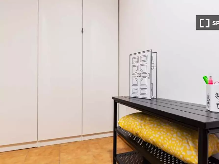 Immagine 19 di Camera condivisa in affitto  in Via dei Missaglia a Milano