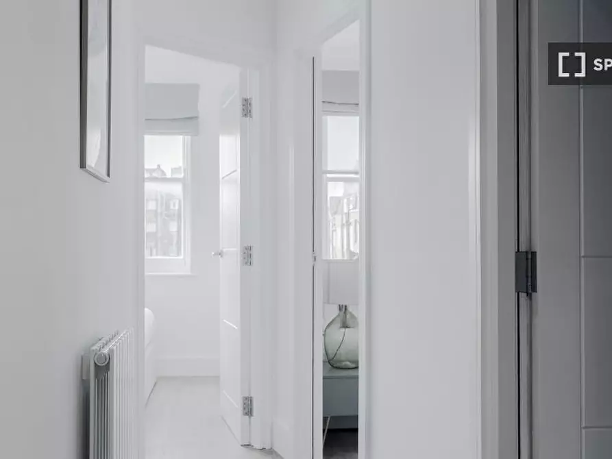 Immagine 16 di Appartamento in affitto  in Sussex Gardens a Paddington