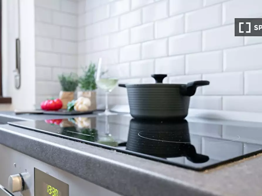 Immagine 11 di Appartamento in affitto  in Via Leoncavallo a Milano