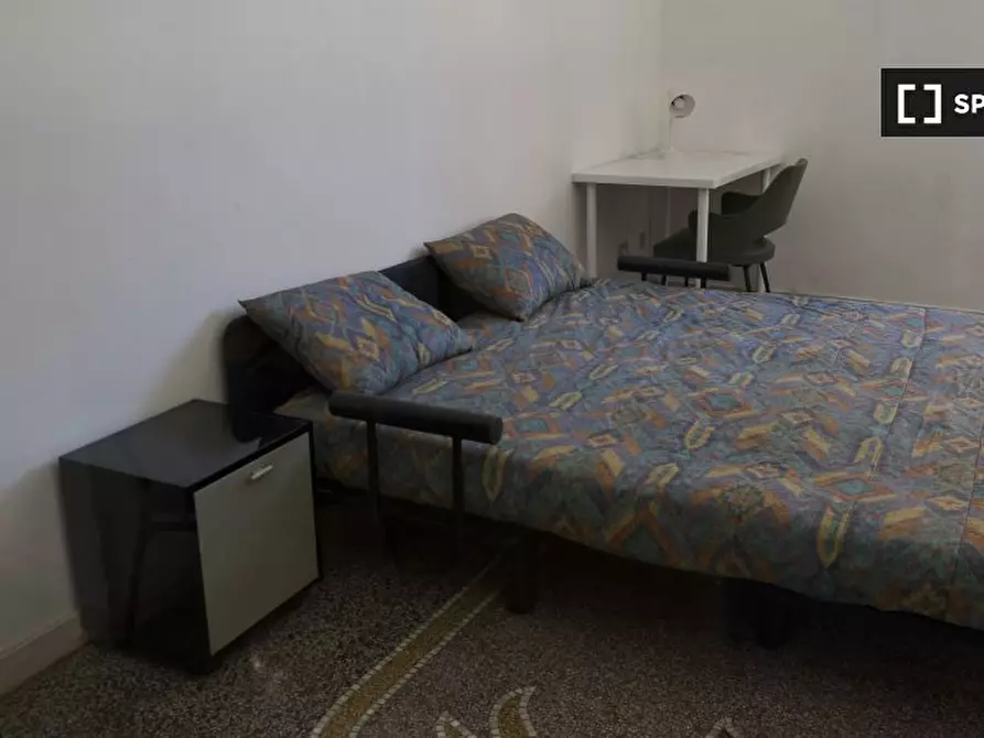 Immagine 6 di Camera condivisa in affitto  in Via Francesco Sivori a Genova