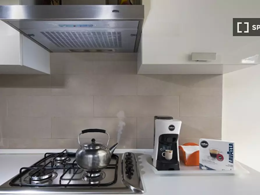 Immagine 6 di Appartamento in affitto  in Via Salvatore Pincherle a Roma