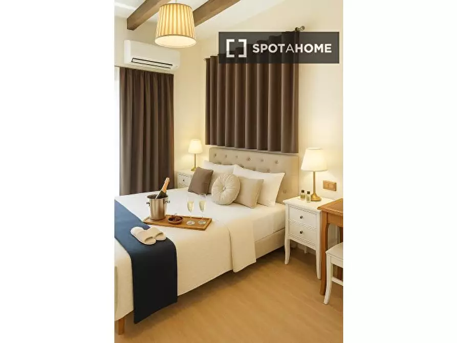 Immagine 1 di Appartamento in affitto  in Via del Piè di Marmo a Roma