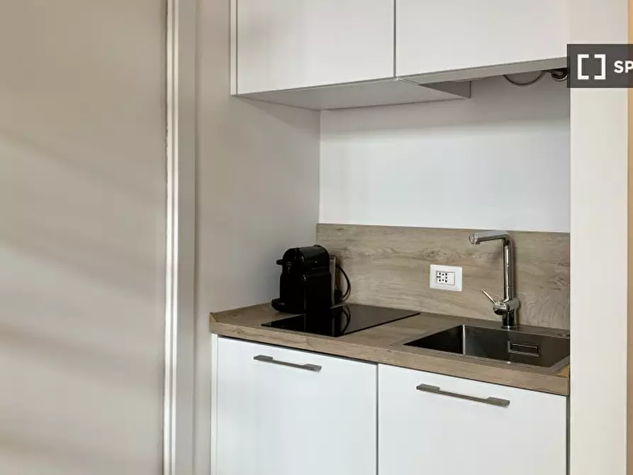 Immagine 2 di Ufficio in affitto  in Via Stromboli a Milano