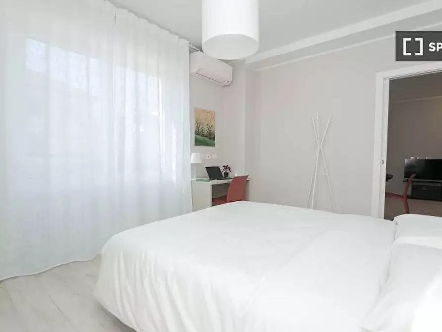 Immagine 19 di Appartamento in affitto  in Via Alfredo Comandini a Milano