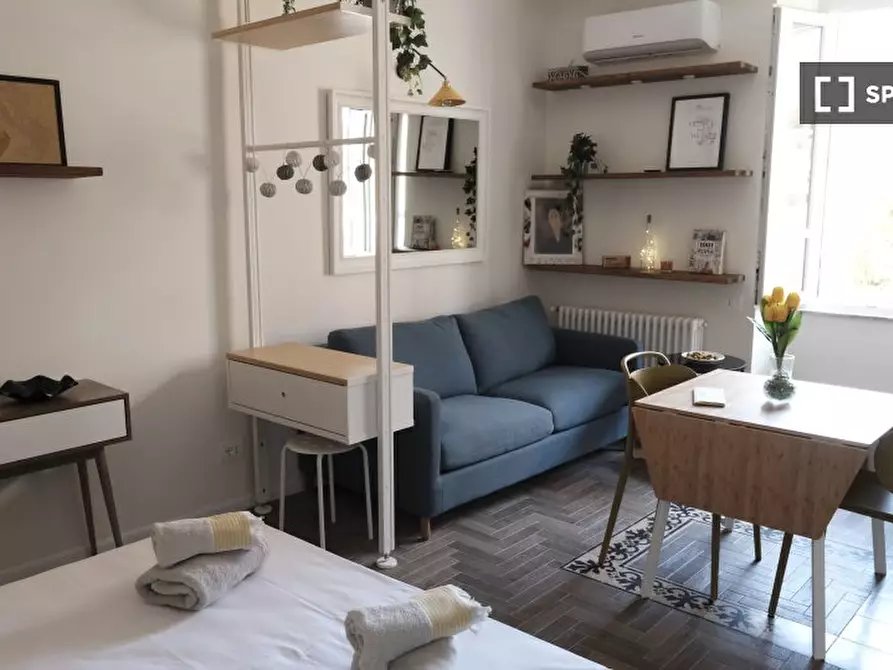 Immagine 10 di Appartamento in affitto  in Via Pausania a Roma
