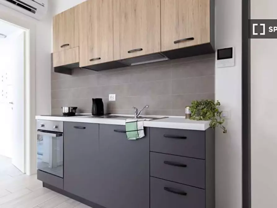 Immagine 11 di Camera condivisa in affitto  in Via Ospedale Civile a Padova