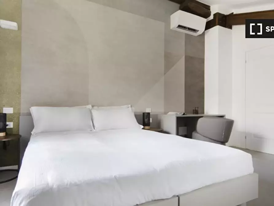 Immagine 19 di Appartamento in affitto  in Via dell'Indipendenza a Bologna