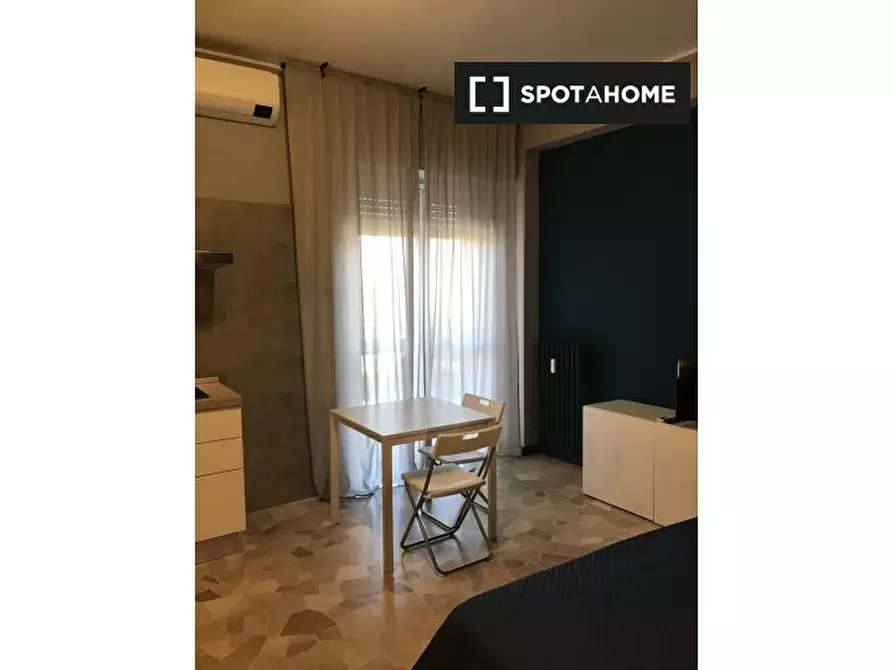 Immagine 3 di Ufficio in affitto  in Via Martiri della Libertà a Rho