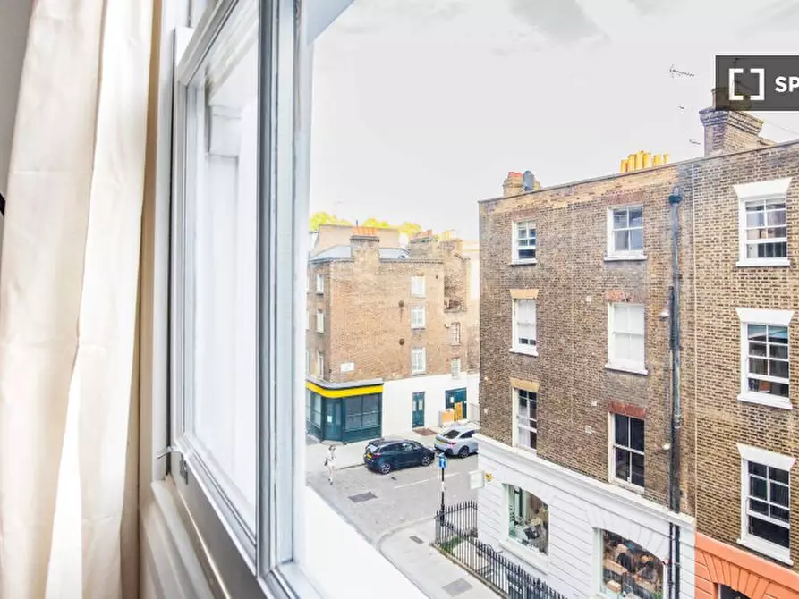 Immagine 4 di Appartamento in affitto  in Tottenham St a Camden Town