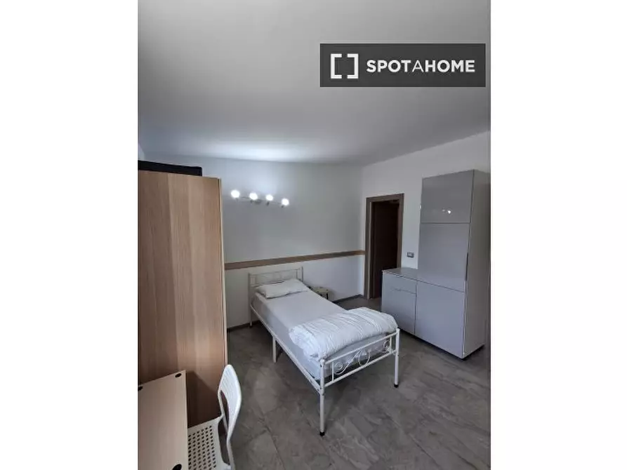 Immagine 1 di Ufficio in affitto  in Via Castellammare a Milano