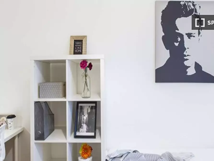 Immagine 3 di Camera condivisa in affitto  in Via Leone Tolstoi a Milano