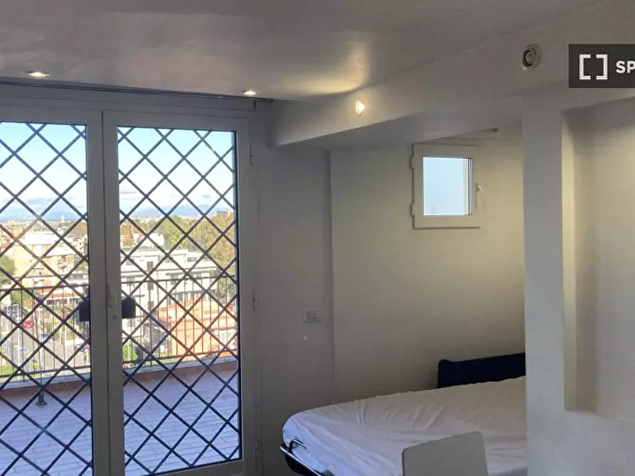 Immagine 17 di Ufficio in affitto  in Via Alberto Chiarugi a Roma