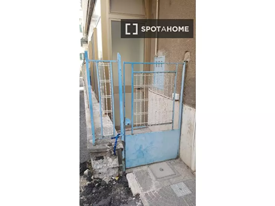 Immagine 3 di Ufficio in affitto  in Via dei Platani a Roma