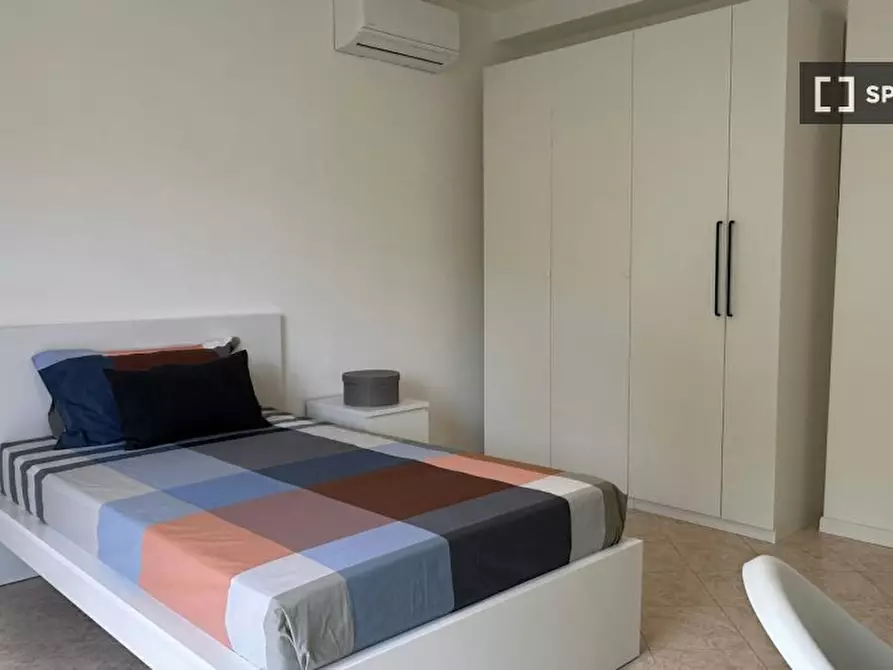 Immagine 11 di Camera condivisa in affitto  in Pecorini a Milano