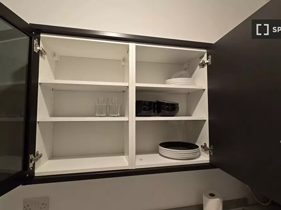 Immagine 9 di Appartamento in affitto  in Sheaveshill Avenue a Brent