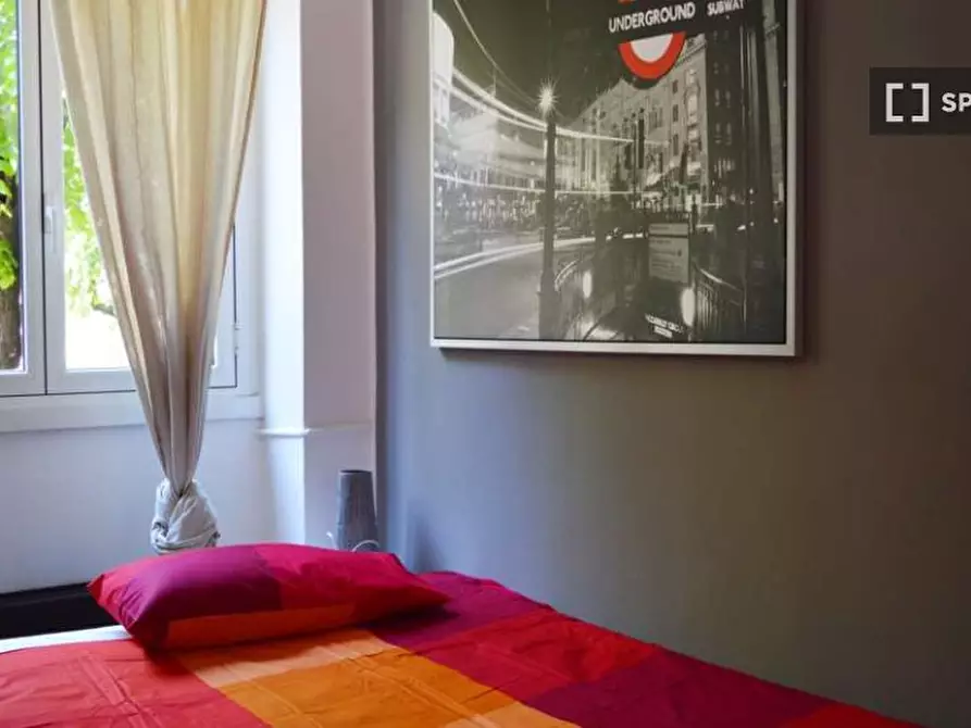Immagine 1 di Camera condivisa in affitto  in Via Giovanni Montemartini a Milano
