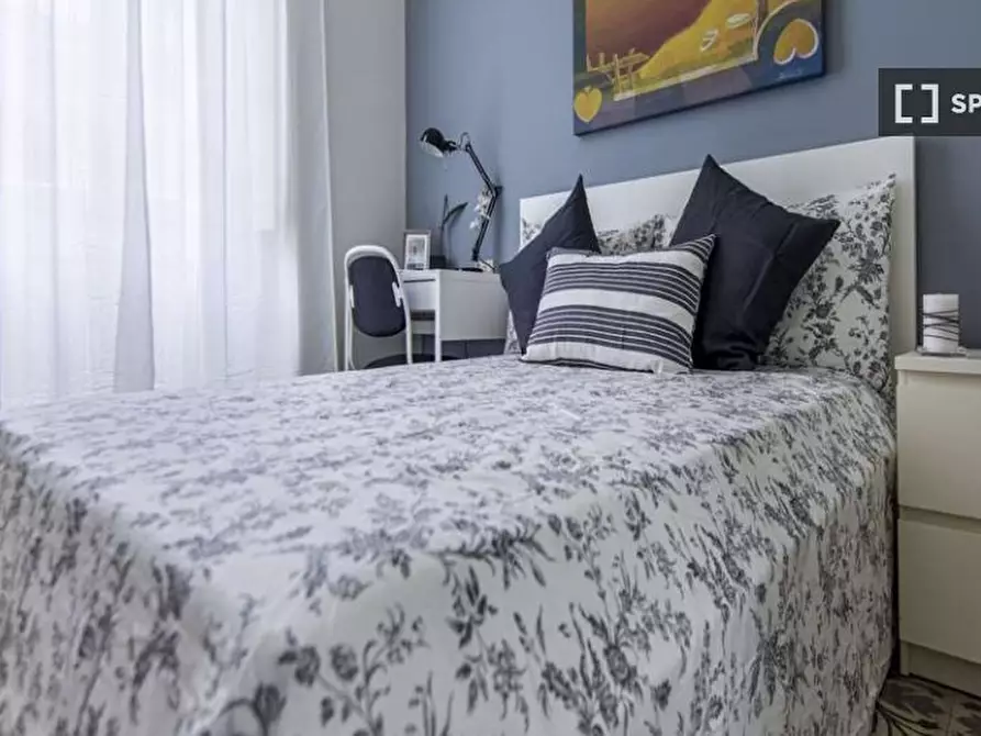 Immagine 1 di Camera condivisa in affitto  in Via Orti a Milano