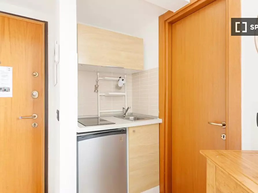 Immagine 9 di Ufficio in affitto  in Corso Magenta a Milano