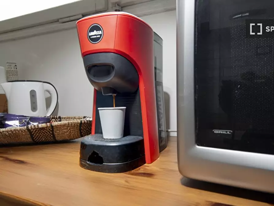 Immagine 4 di Appartamento in affitto  in Via Salvatore Pincherle a Roma