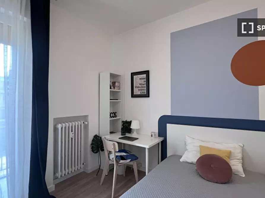 Immagine 4 di Camera condivisa in affitto  in Leandro Alberti a Bologna